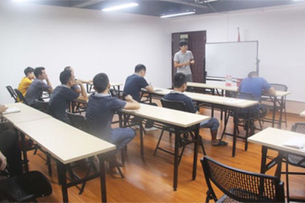 矩正全金屬檢測(cè)機(jī)培訓(xùn)現(xiàn)場(chǎng)